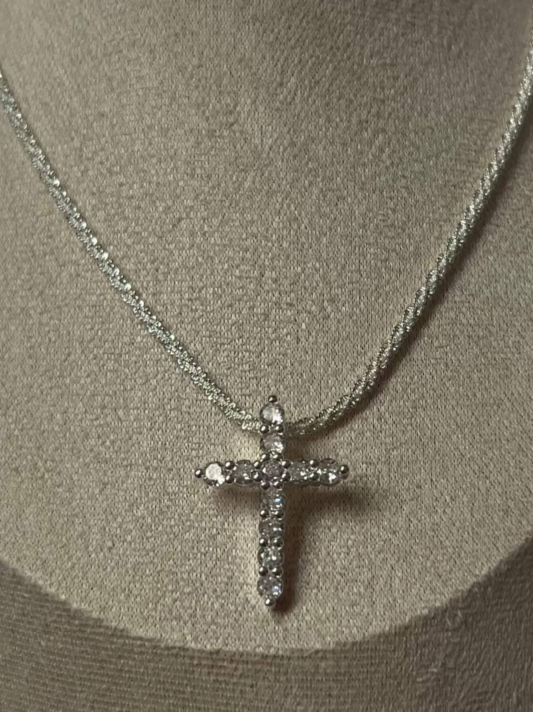 The sparkle APG necklace