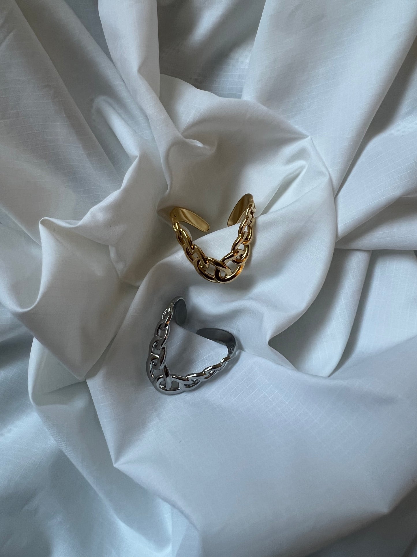 The chain drop ring